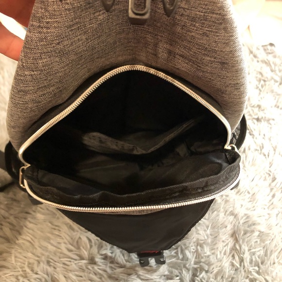 MOSISO Mini Sling Backpack - Picture 5 of 8